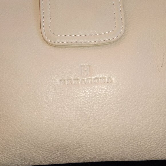 HEXAGONA PARIS Ivory Leather Crossbody Organizer Flat Profile - Picture 4 of 16